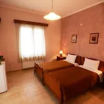 Hotel Argo *