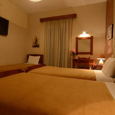 Argo * Perama (Corfu)