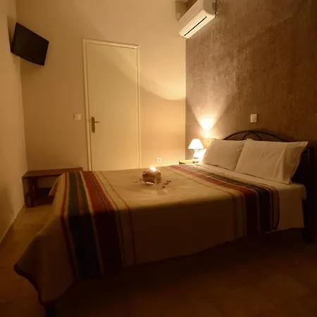 Argo Hotel Perama (Corfu)